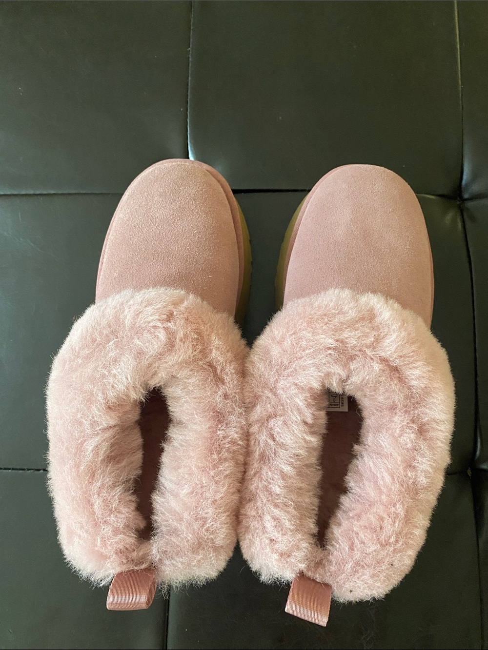 UGG Tazzelle Pink Dawn Suede Shearling Collar Slippers size 6 - Picture 2 of 6